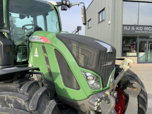 Fendt 720 Profi Plus Tractor (ST20525)