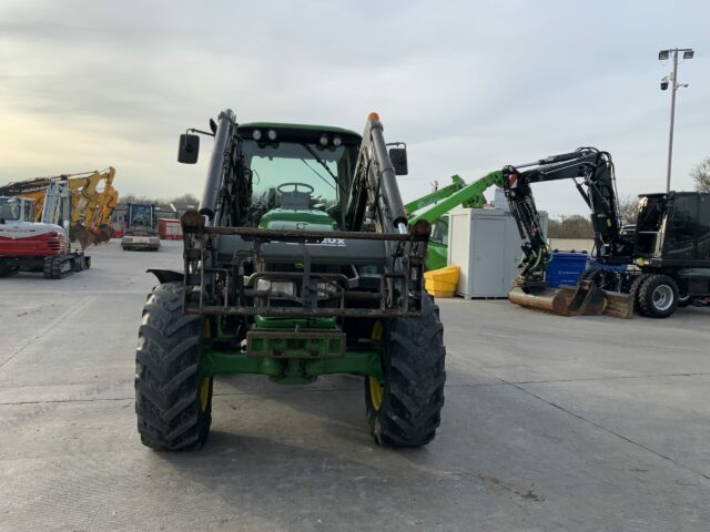 John Deere 6820 Tractor (ST21820)