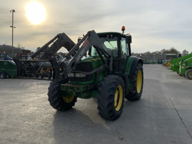 John Deere 6820 Tractor (ST21820)