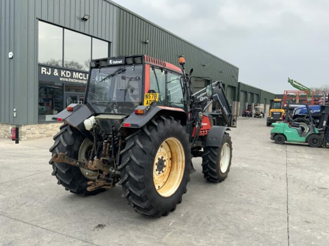 Valmet 8100 Twin Track Reverse Drive Tractor