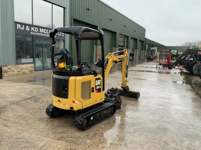 CAT 301.5 Digger (ST22441)