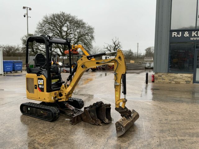 CAT 301.5 Digger (ST22441)