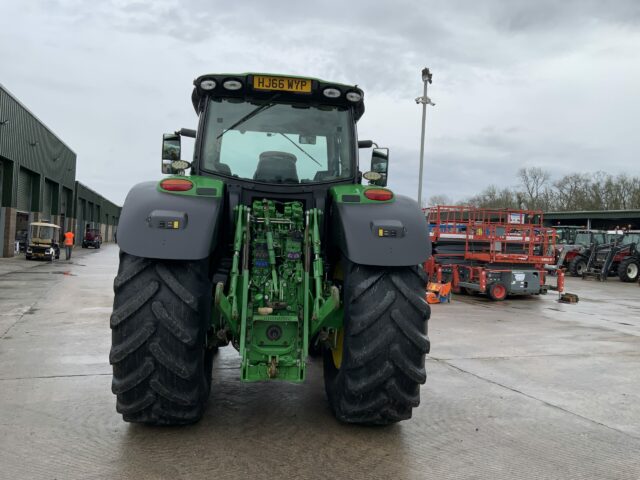 John Deere 6215R Tractor (ST22423)