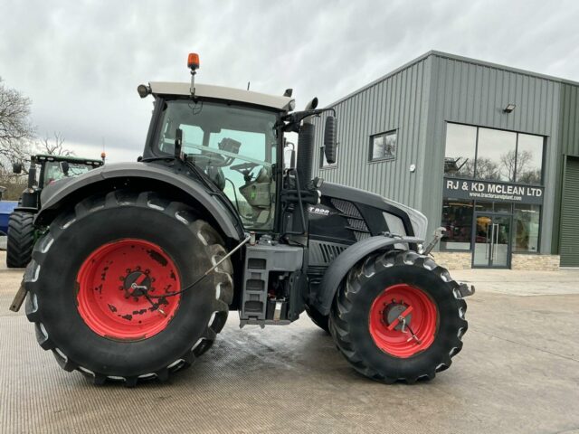 Fendt Black 828 Profi Plus Tractor (ST21583)