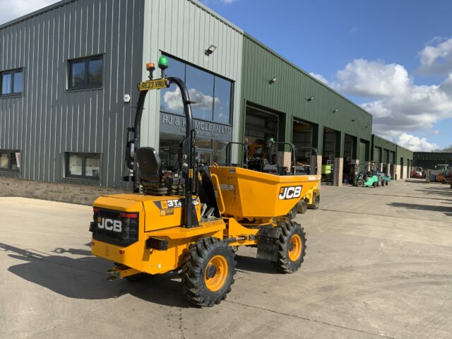 JCB 3 Tonne Swivel Tip Dumper (ST22596)