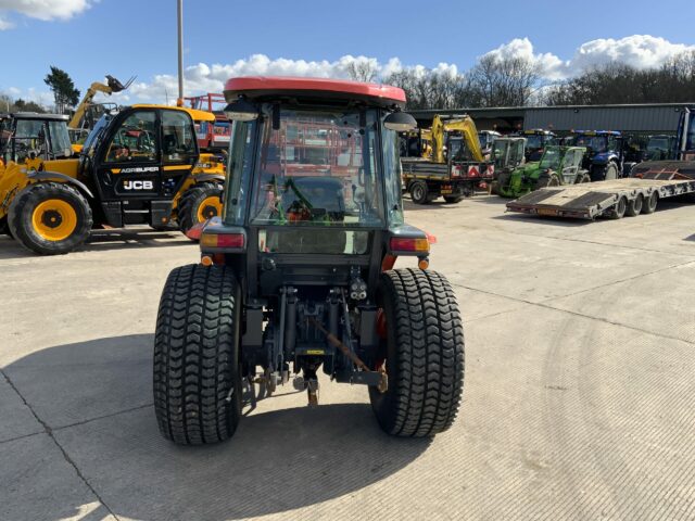 Kubota L2501 Compact Tractor (ST21204)