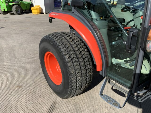 Kubota L2501 Compact Tractor (ST21204)