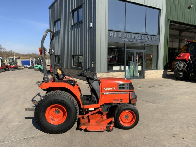 Kubota ST30 Compact Tractor (ST22507)