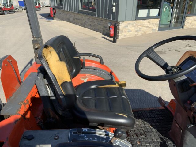 Kubota ST30 Compact Tractor (ST22507)