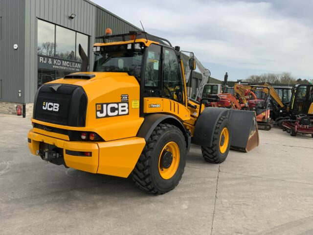 JCB TM420 Pivot Steer (ST22539)