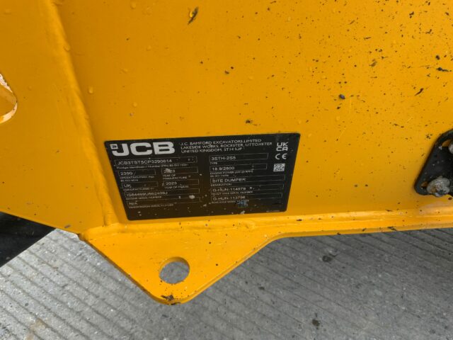 JCB 3T-2 Swivel Tip Dumper (ST22579