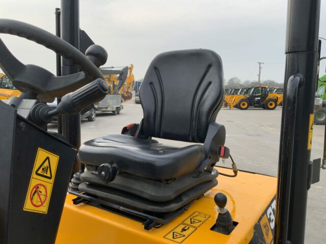 JCB 3T-2 Swivel Tip Dumper (ST22598)