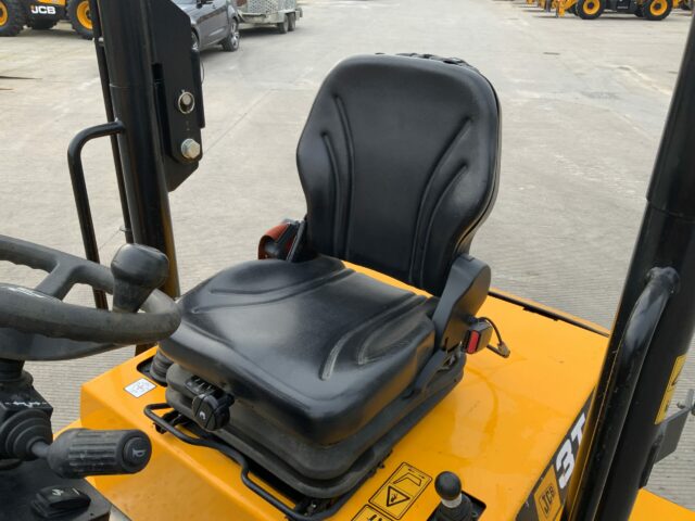 JCB 3T-2 Swivel Tip Dumper (ST22598)