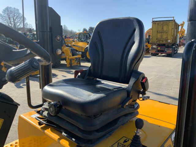 JCB 3T Swivel Tip Dumper (ST22599)