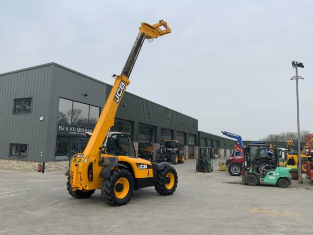 JCB 531-70 Agri Super Telehandler (ST22403)