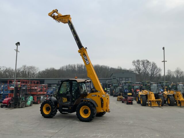 JCB 531-70 Agri Super Telehandler (ST22403)