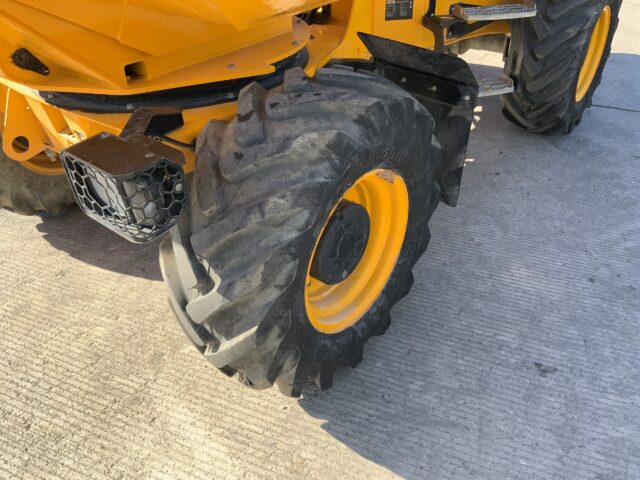 JCB 6T-2 Swivel Tip Dumper (ST22602)