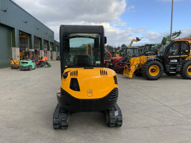 JCB 8026 CTS Digger (ST22337)