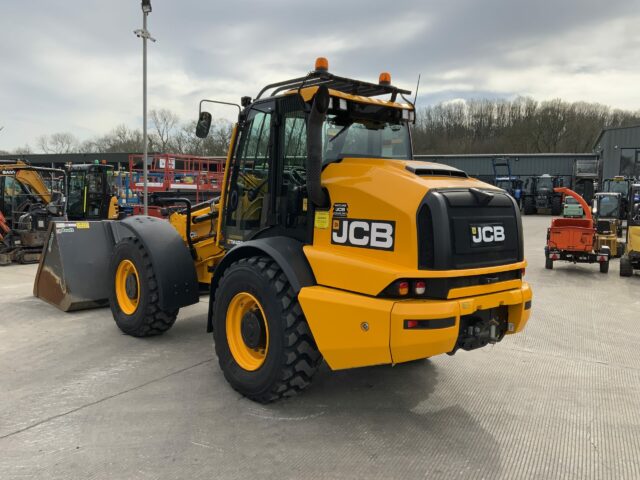 JCB TM420 Pivot Steer (ST22539)