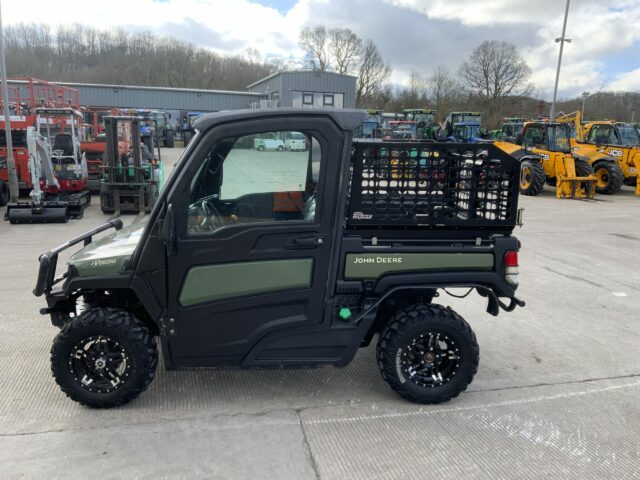 John Deere XUV 865M Gator (ST22546)