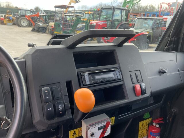 John Deere XUV 865M Gator (ST22546)