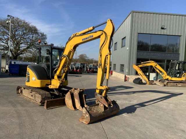 Komatsu PC55 MR-3 Digger (ST22564)