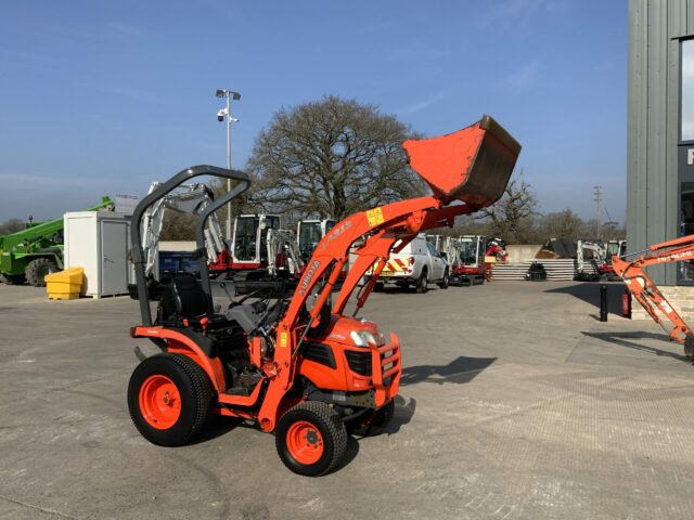 Kubota B1820 Compact Tractor (ST22627)