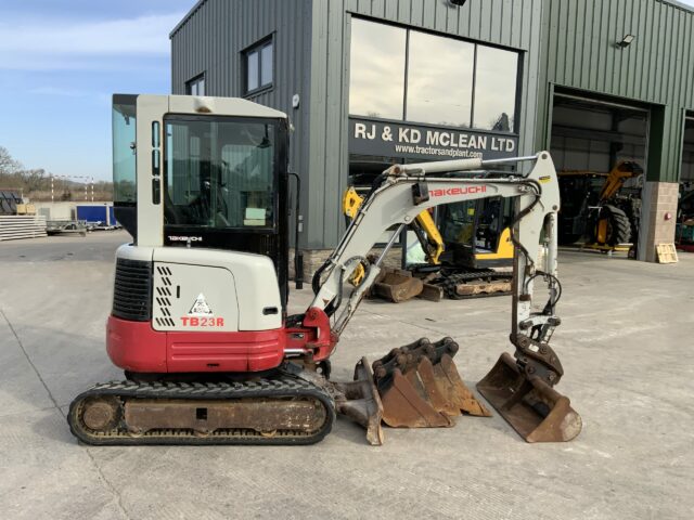 Takeuchi TB23R Digger (ST22406)